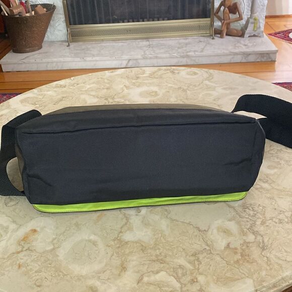 Authentic Gama-Go Birds Extra Large Heavy Nylon Messenger Bag Brown Owl Guitar - Picture 8 of 16